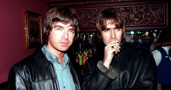 Liam y Noel Gallagher en una foto